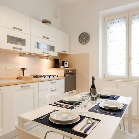 Apartamento Delizioso Porta Metronia Roma