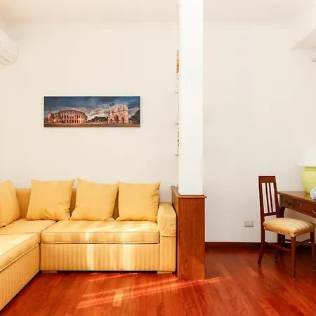 Delizioso Porta Metronia Appartement *